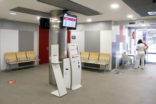 Las consultas externas de Cruz Roja se mudan a la calle Adosinda