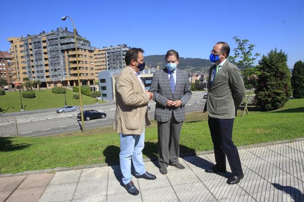 Una rampa y un semáforo en la Ronda Sur unirán Otero con Santo Domingo
