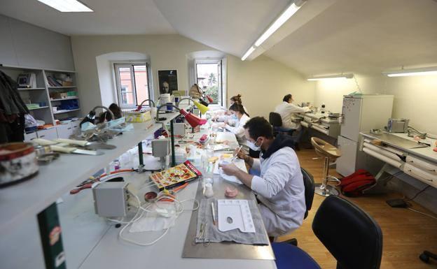 El Principado amplía este curso la oferta de plazas en cinco ciclos de Formación Profesional