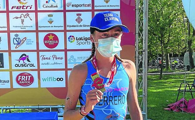 Paula Herrero se baña en oro