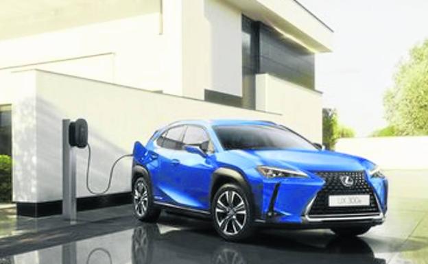 Lexus prepara el UX300 eléctrico