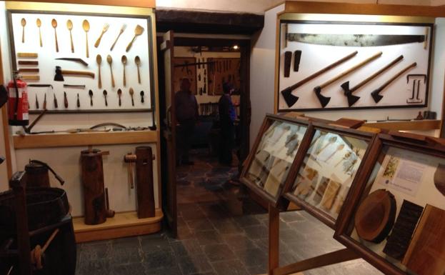 PP y Ciudadanos utilizan por primera vez el gallego-asturiano en una iniciativa parlamentaria