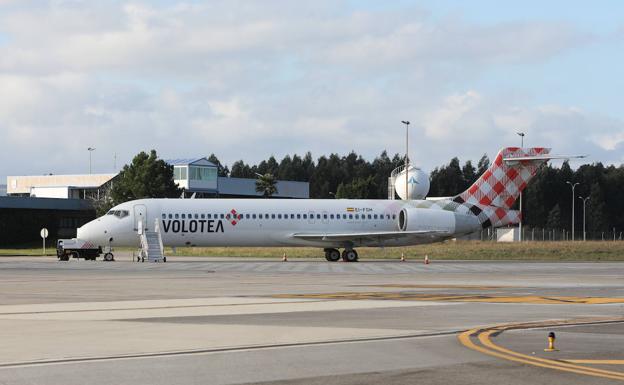 Volotea opta en solitario a los 3,4 millones de ayudas para volar desde Asturias a Andalucía y Valencia