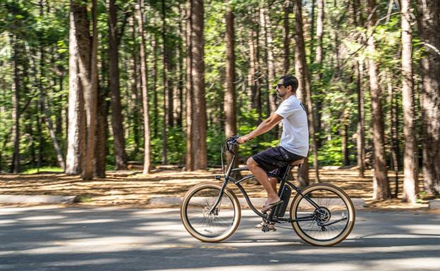 Bicicletas eléctricas: qué modelos hay y cómo elegir el más adecuado