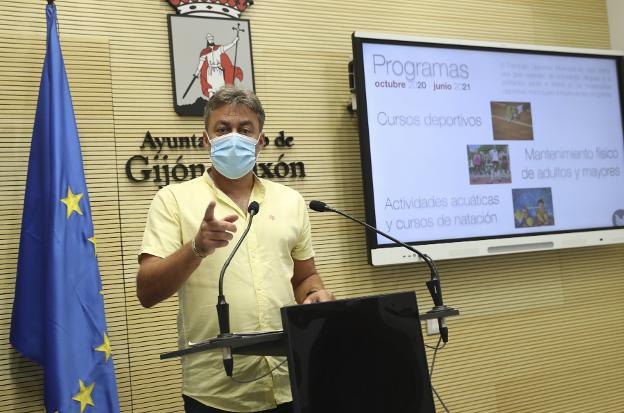 Cursos y actividades deportivas vuelven con 3.000 plazas menos