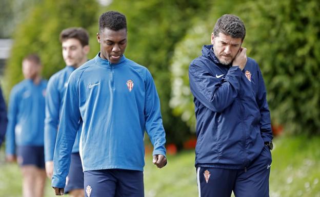 Koné comienza a entrenarse con el Sporting B