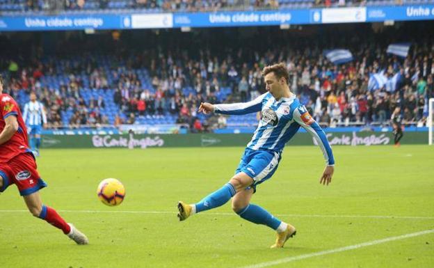 Sporting | Saúl García reforzará el lateral izquierdo
