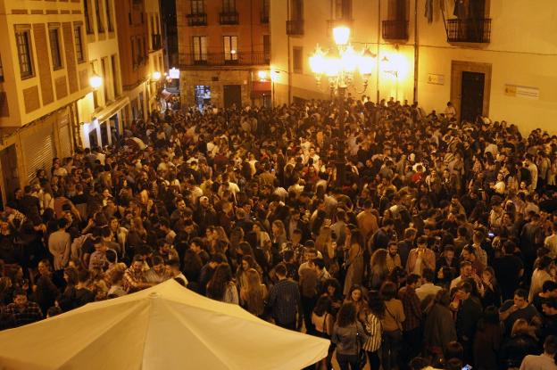 Presión policial contra el botellón