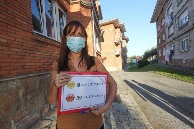 Pacientes del centro de salud de La Luz inician una recogida de firmas