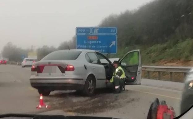 Retenciones kilométricas de tres horas en la A-66 por dos accidentes