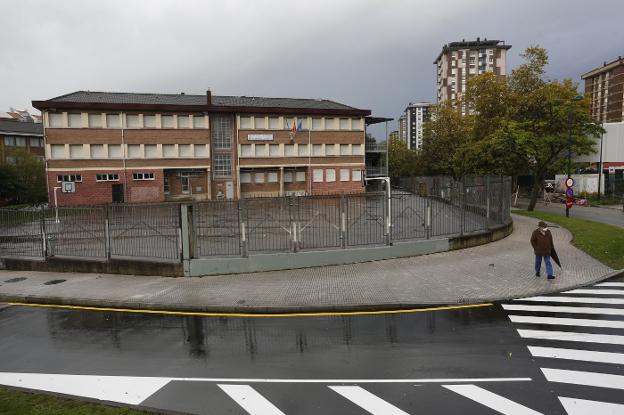 Coronavirus en Asturias | El colegio gijonés Evaristo Valle suma un nuevo caso