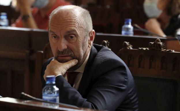 El Principado abrirá la negociación con los sindicatos de función pública para regular el teletrabajo