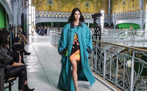 La hija de Kate Moss estrena los 18 años en la pasarela y en la Semana de la Moda de París