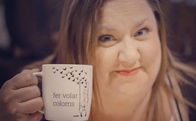 Itziar Castro muestra el resultado de la operación y la dieta