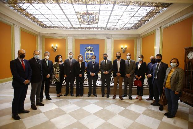 El Ayuntamiento de Oviedo y Asturgar movilizan 5 millones de euros para ayudar a las pymes en la crisis