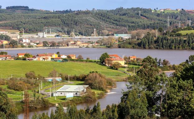 Buscan a un hombre de 70 años desaparecido en el entorno del pantano de Trasona