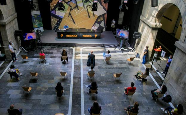 Las actividades de la Semana Negra congregaron a 800 personas al día