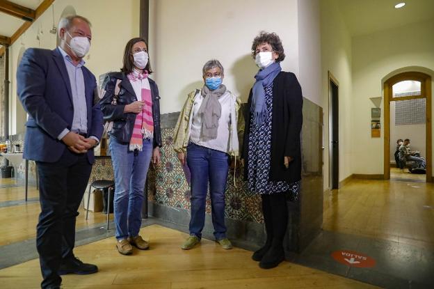 Gijón crea una oficina piloto para trámites públicos digitalizados