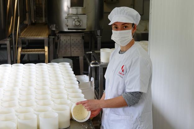 Bruselas flexibiliza las condiciones para elaborar el queso de Los Beyos