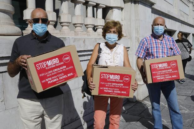 Stop Muro recurre ante los tribunales la semipeatonalización