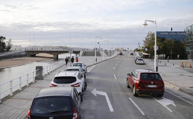 Detenido por robar en el interior de varios vehículos en Gijón