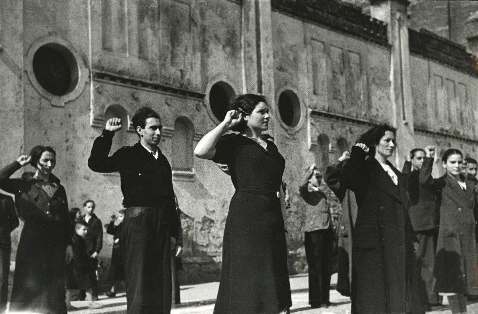 'Frente a frente: dos visiones fotográficas de la Guerra Civil' en Asturias