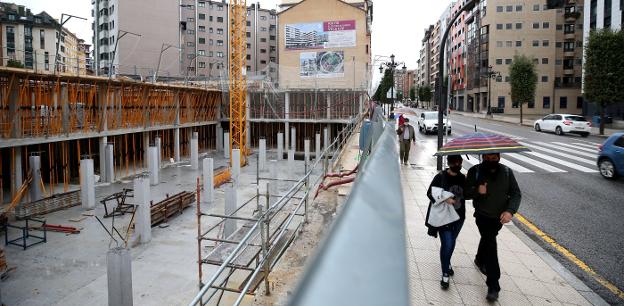 El Ayuntamiento de Oviedo acelera la concesión de licencias con un servicio de atención personalizado