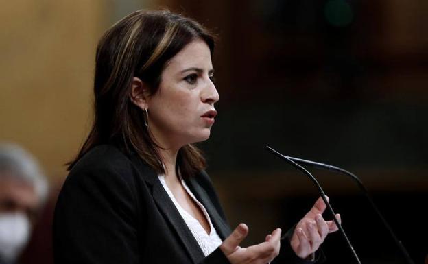 Lastra felicita a Casado por su ataque a Vox pero le exige que deje de gobernar «con la ultraderecha»