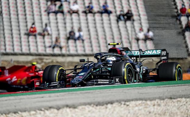 Bottas inaugura Portimao, en un viernes muy poco usual