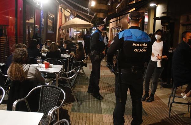 La patronal recela de las medidas en Asturias y exige «conocer los soportes científicos y técnicos»