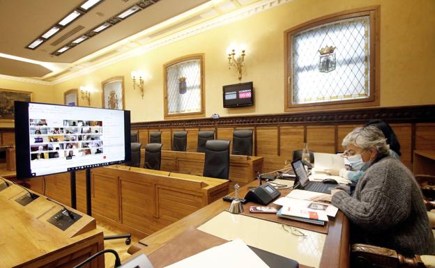 Directo: Pleno del Ayuntamiento de Gijón