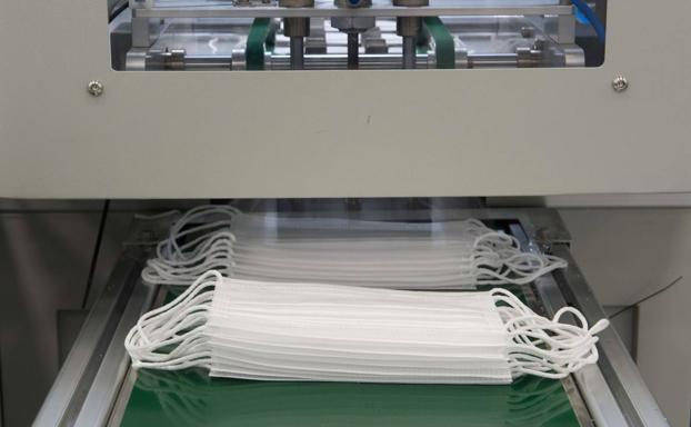 Coronavirus | El Gobierno abre la puerta a bajar el IVA de las mascarillas