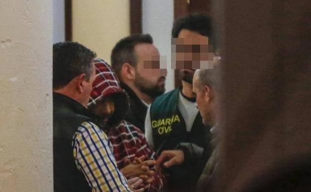 La jueza ordena abrir el juicio oral por el asesinato del concejal Javier Ardines