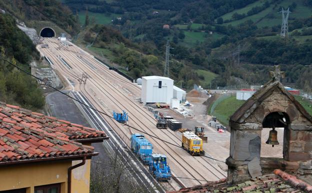 El Gobierno prevé invertir 378 millones en Asturias, 146 más que en 2018