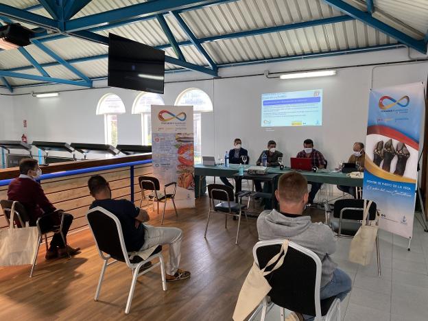 Los perceberos asturianos afrontan con «incertidumbre» la campaña navideña