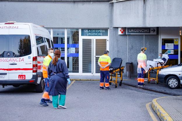 Coronavirus en Asturias | El Hospital de Cabueñes, colapsado