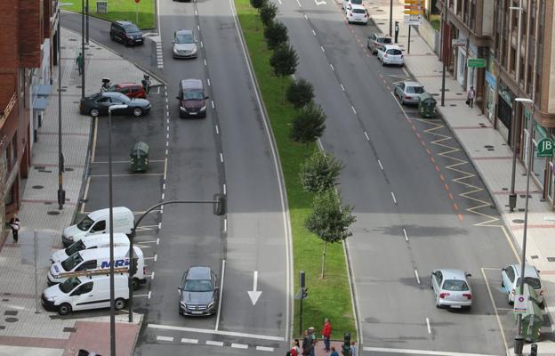 Detenido con una furgoneta robada, sin carné, drogado y con papelinas de cocaína