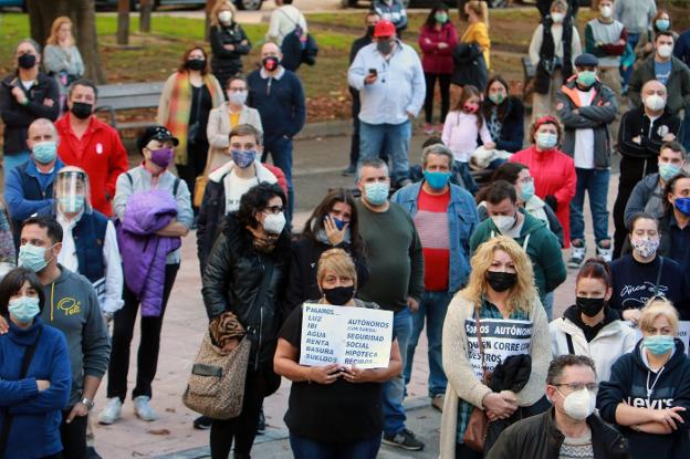 Coronavirus en Asturias | Los hosteleros denuncian el cierre «arbitrario» de bares por vender pinchos