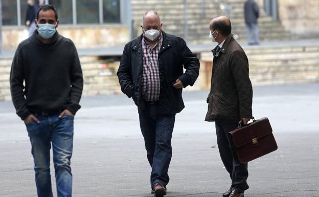 Condenan a diez años de inhabilitación al exalcalde de Ponga