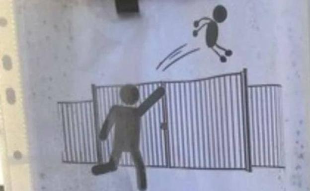 Un colegio francés pide a los padres que no lancen a sus hijos por la verja cuando lleguen tarde