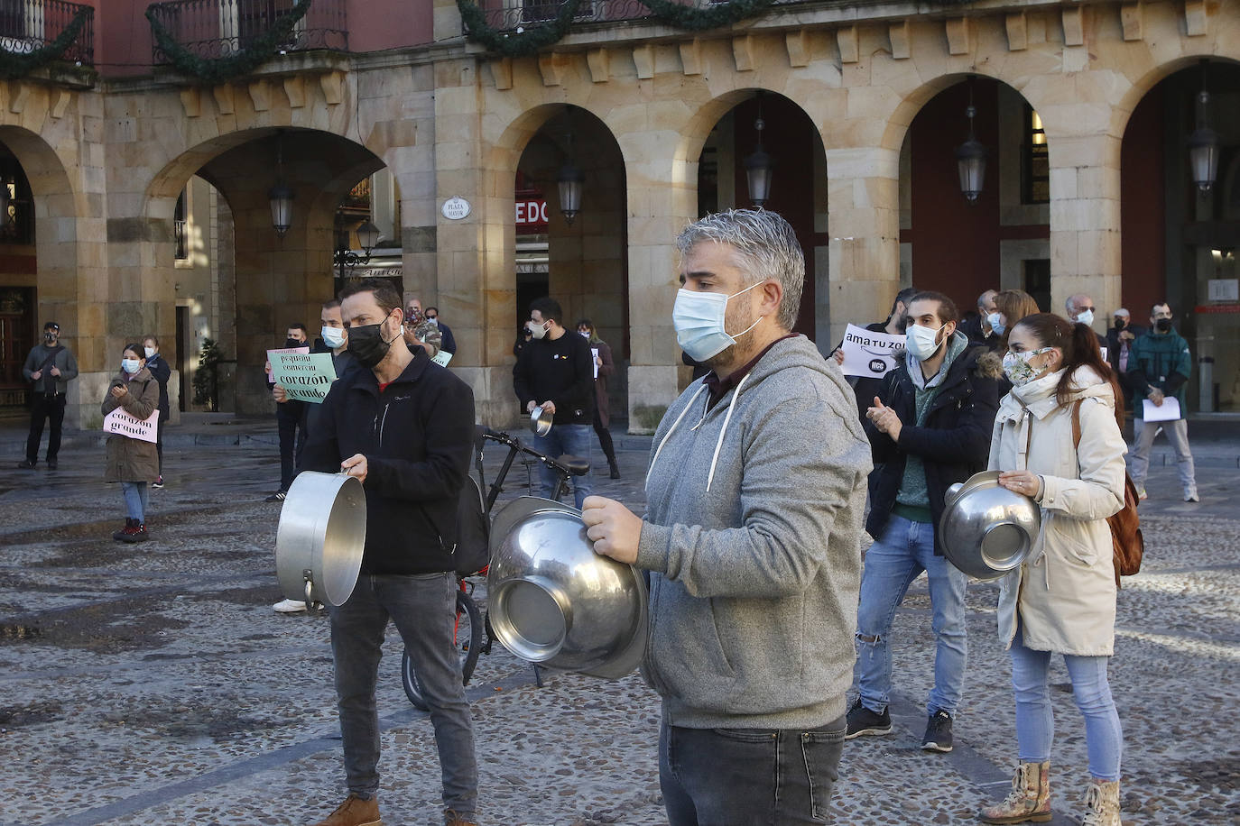 Cacerolada hostelera