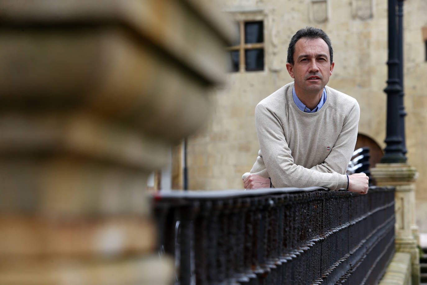 IU: «El asturiano no es moneda de cambio en la negociación presupuestaria»