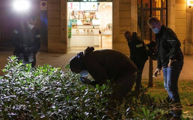 La Guardia Urbana dispara dos veces a un indigente en Barcelona tras un intento de agresión