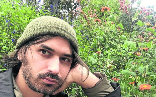 «No me da miedo apropiarme de Shakespeare. Es más, siento que hago profanaciones de sus obras»