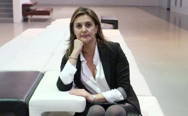 La notaria Montserrat Martínez representará al Ayuntamiento de Gijón en la Fundación Cajastur
