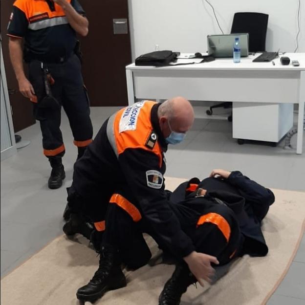 Protección Civil practica los primeros auxilios