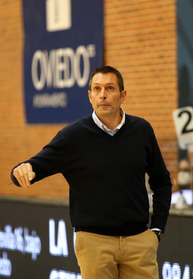 El Liberbank Oviedo inicia un mes clave para su futuro