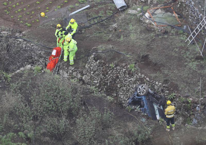 El espectacular rescate de los cuerpos de un avilesino, dos de sus hijas y un yerno en Canarias