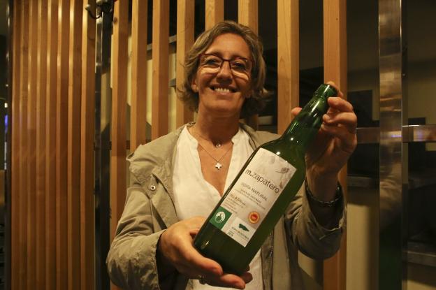 Elena Zapatero: «La sidra se ha adaptado a las tecnologías sin perder su esencia»