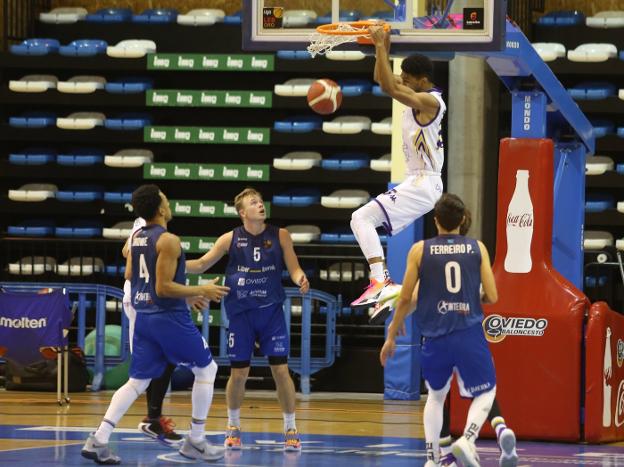 El Liberbank deja escapar la victoria (78-79)